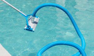 aspirar piscina